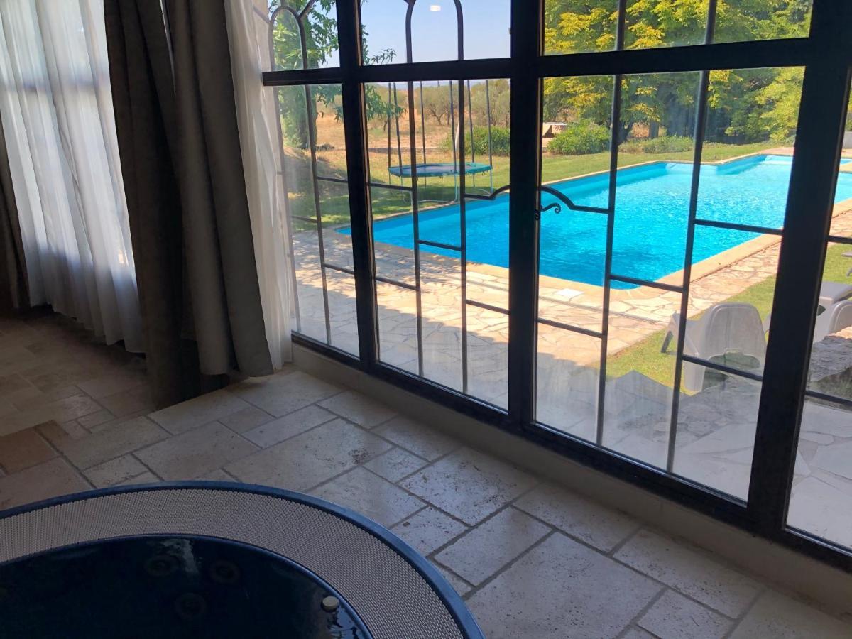 فندق Le Pool House - Private Jacuzzi - Mas Des Sous Bois Ventabren المظهر الخارجي الصورة