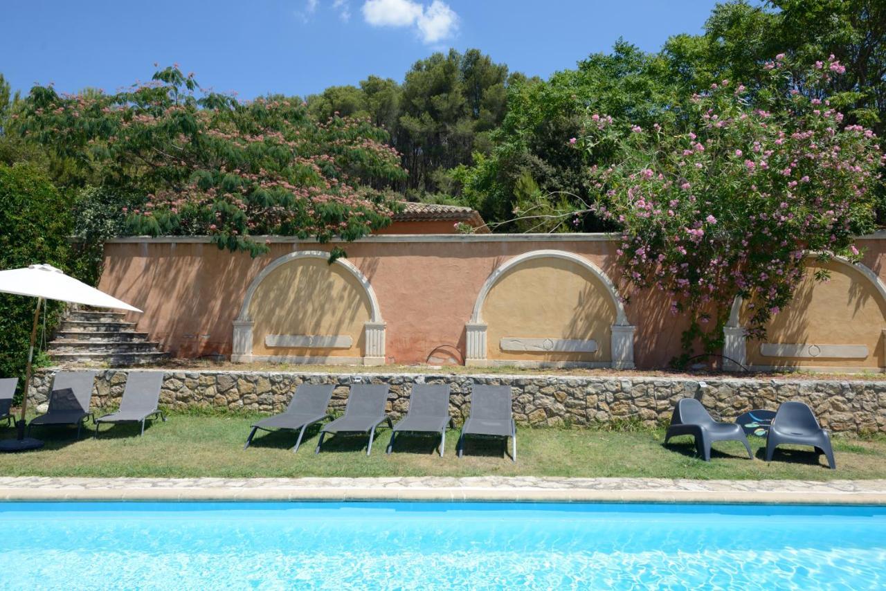 فندق Le Pool House - Private Jacuzzi - Mas Des Sous Bois Ventabren المظهر الخارجي الصورة