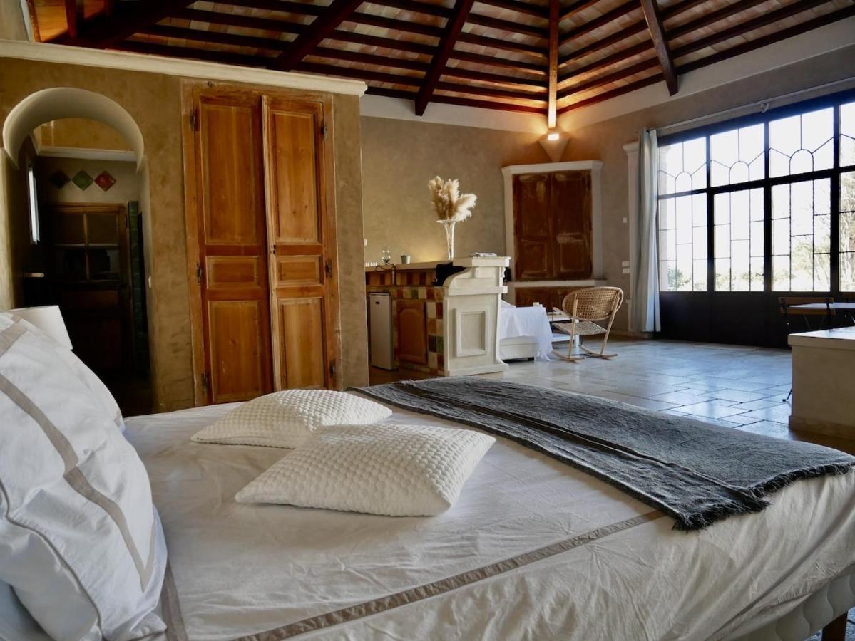 فندق Le Pool House - Private Jacuzzi - Mas Des Sous Bois Ventabren المظهر الخارجي الصورة